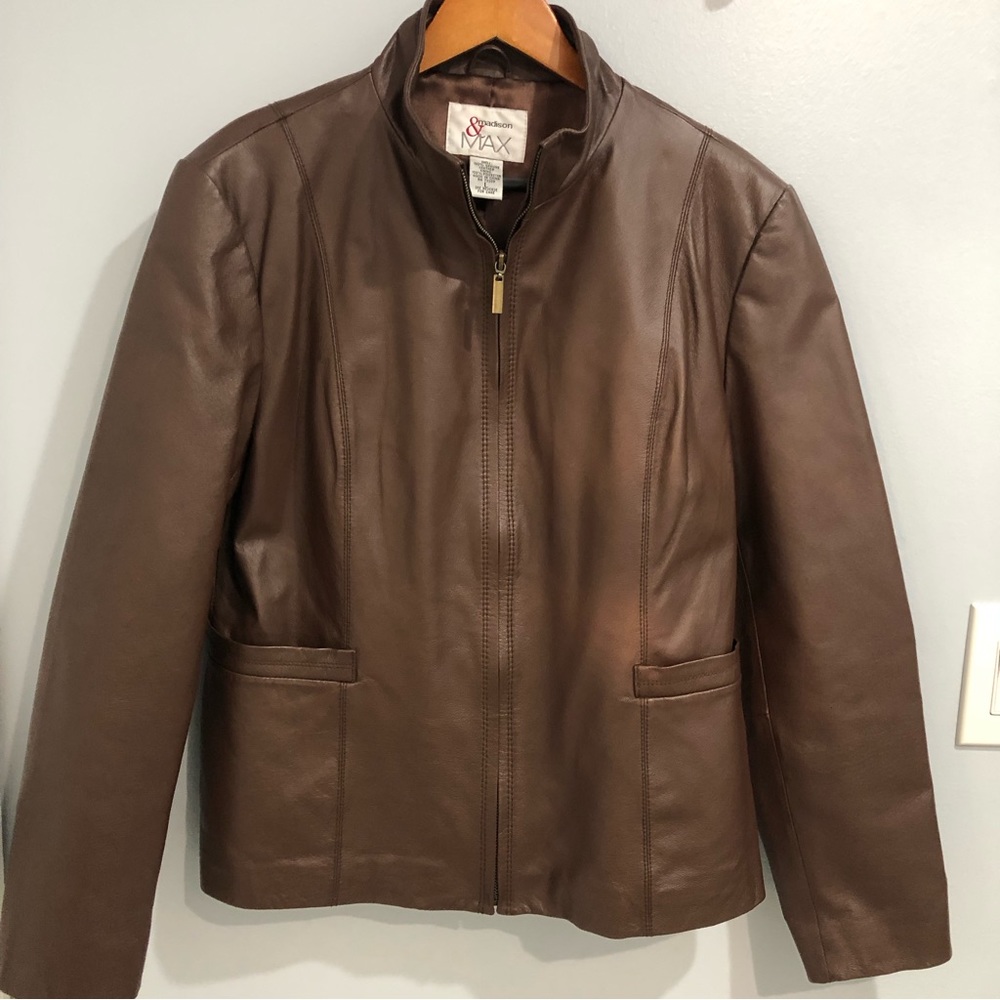 Madison & Max brown leather jacket women’s size large
